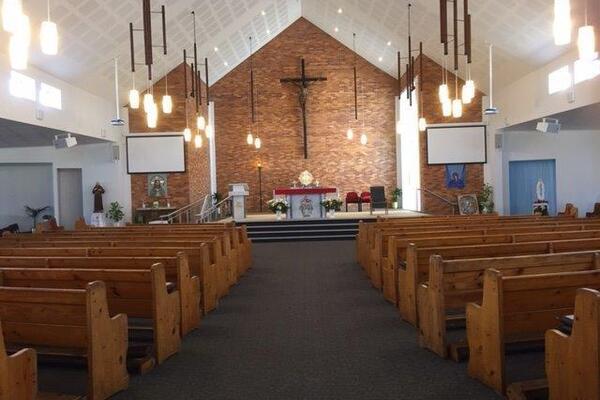image of Holy Cross Church, Henderson - Community