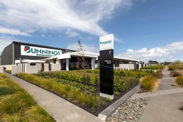 image of Bunnings Distribution Centre - Warehouse, Office